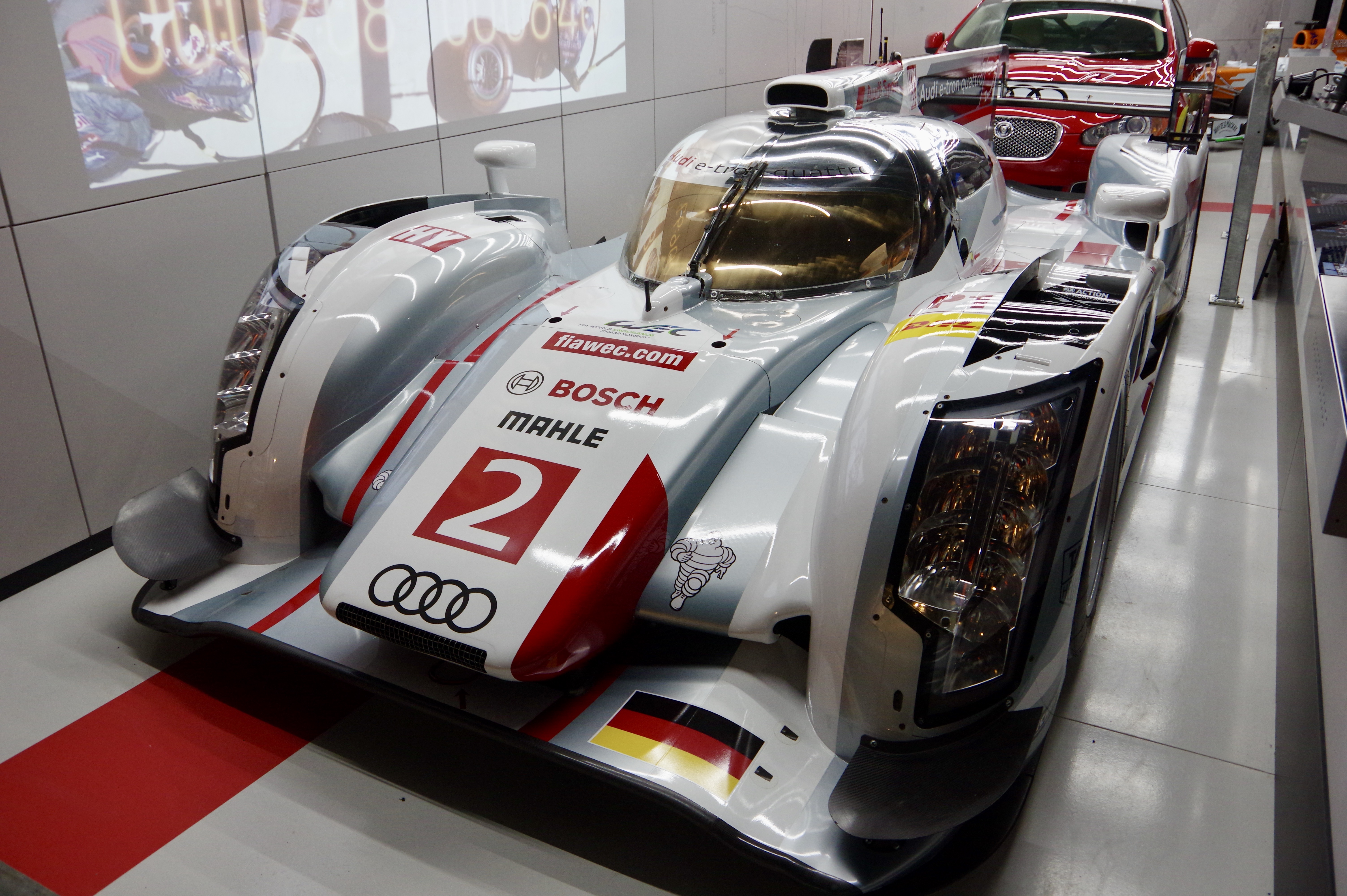 Audi R18 e-tron quattro